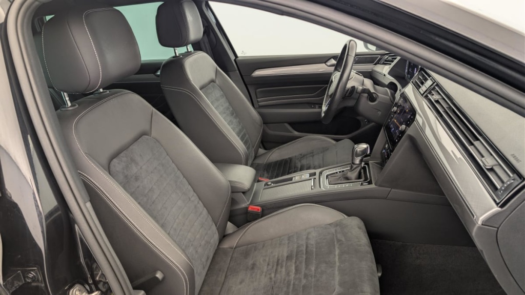 VOLKSWAGEN Passat SW 1.4 TSI Hybride Rechargeable DSG6 GTE - ref: 1-378683 - Photo 9