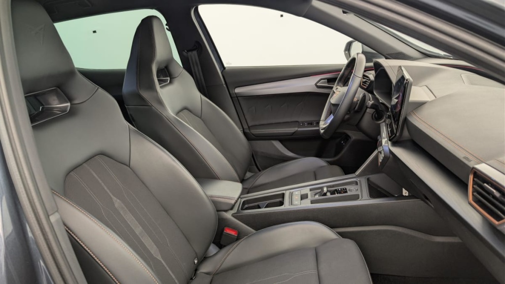 CUPRA Formentor 1.4 E-HYBRID 245 CH DSG6 VZ - ref: 1-378799 - Photo 9