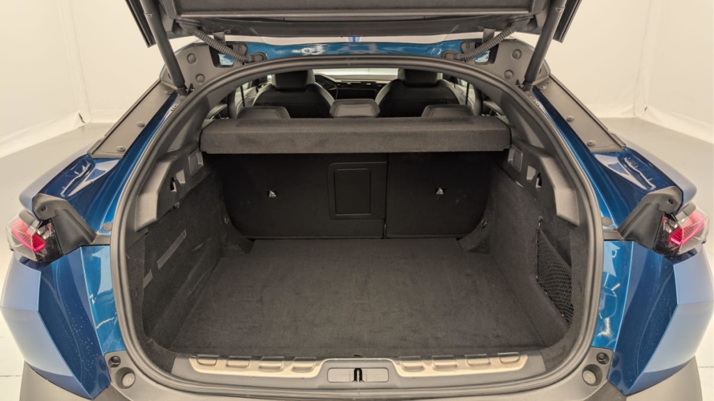 PEUGEOT 408 Hybrid 145 e-DCS6 GT - ref: 1-378856 - Photo 11