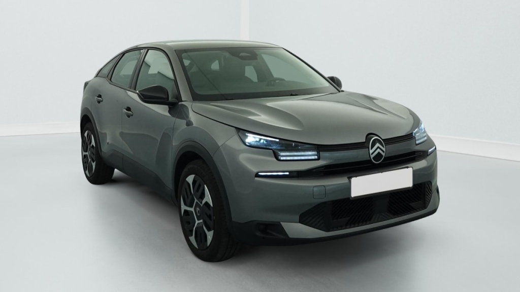 CITROEN C4 PureTech 130 EAT8 Plus - ref: 1-378886 - Photo 1