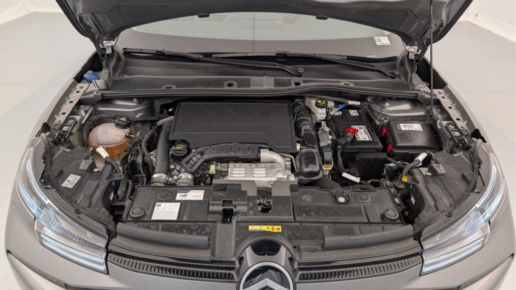 CITROEN C4 PureTech 130 EAT8 Plus - ref: 1-378887 - Photo 20