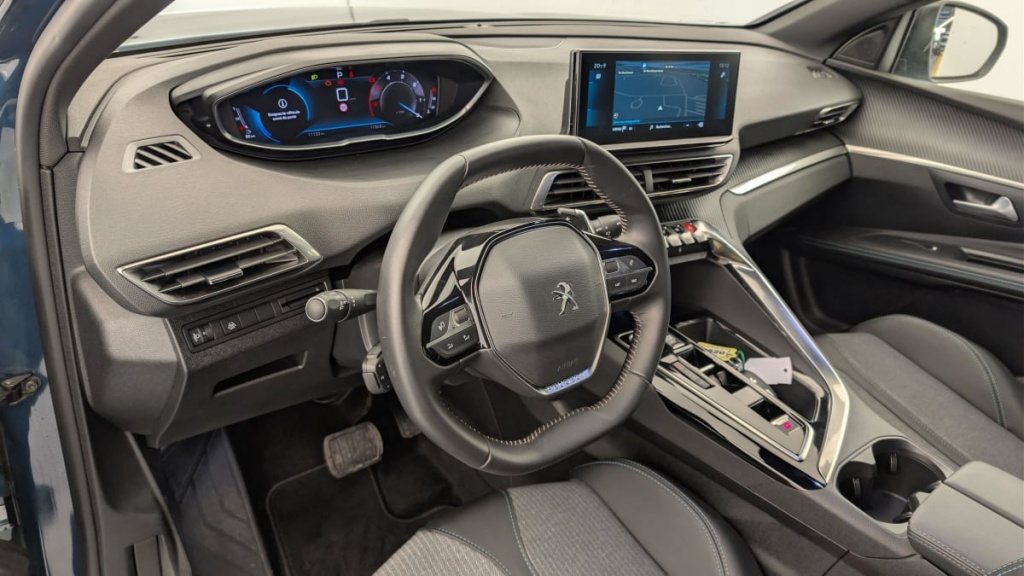 PEUGEOT 5008 BlueHDi 130ch S S EAT8 Allure Pack - ref: 1-378896 - Photo 15