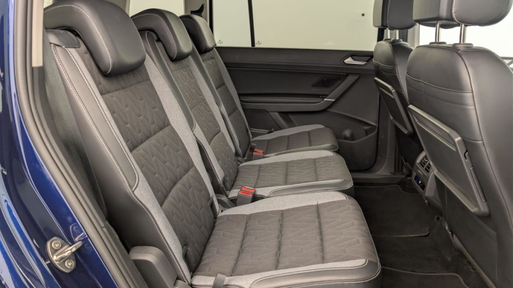 VOLKSWAGEN Touran 2.0 TDI 150 DSG7 7pl VW Edition - ref: 1-378927 - Photo 10