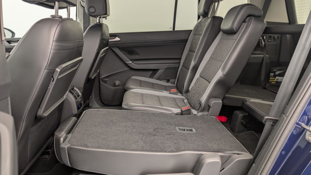 VOLKSWAGEN Touran 2.0 TDI 150 DSG7 7pl VW Edition - ref: 1-378927 - Photo 12