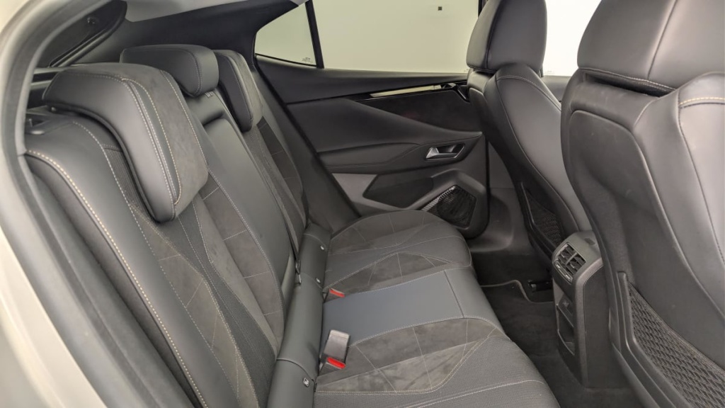 DS DS4 BlueHDi 130 EAT8 Etoile - Alcantara - ref: 1-378945 - Photo 10