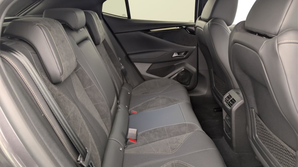 DS DS4 BlueHDi 130 EAT8 Etoile - Alcantara - ref: 1-378953 - Photo 10