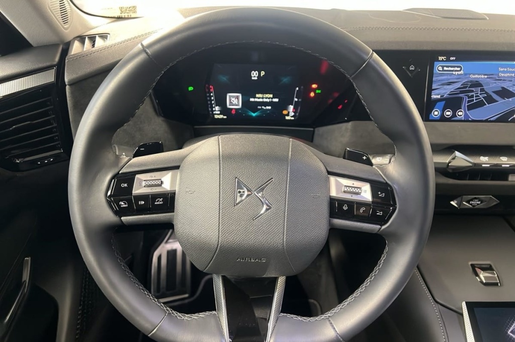 DS DS4 BlueHDi 130 EAT8 Etoile - Alcantara - ref: 1-378956 - Photo 14