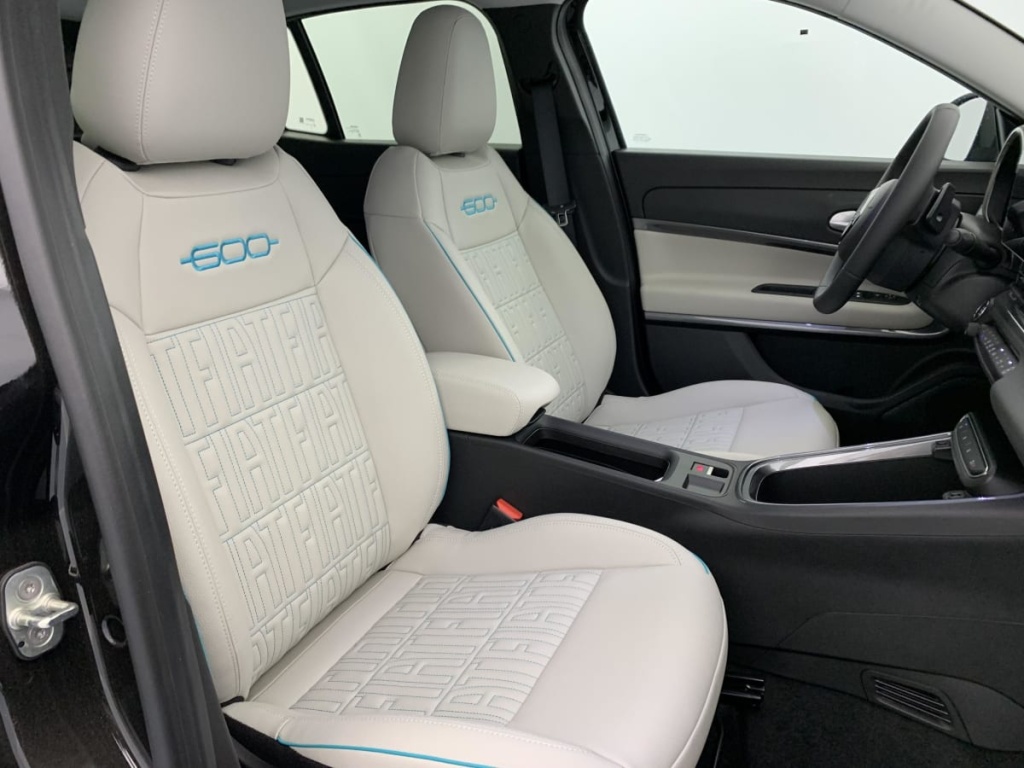 FIAT 600 T-Gen 3 1.2 Hybrid 110ch eDCT6 La Prima - ref: 1-378986 - Photo 9