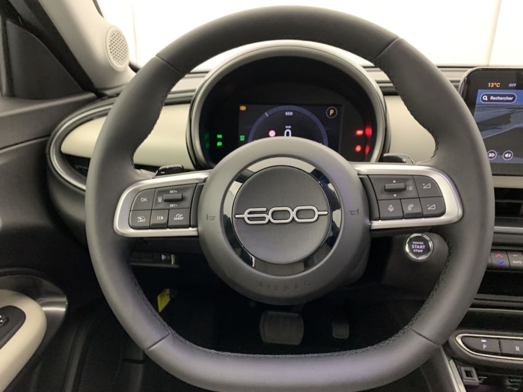 FIAT 600 T-Gen 3 1.2 Hybrid 110ch eDCT6 La Prima - ref: 1-378988 - Photo 16