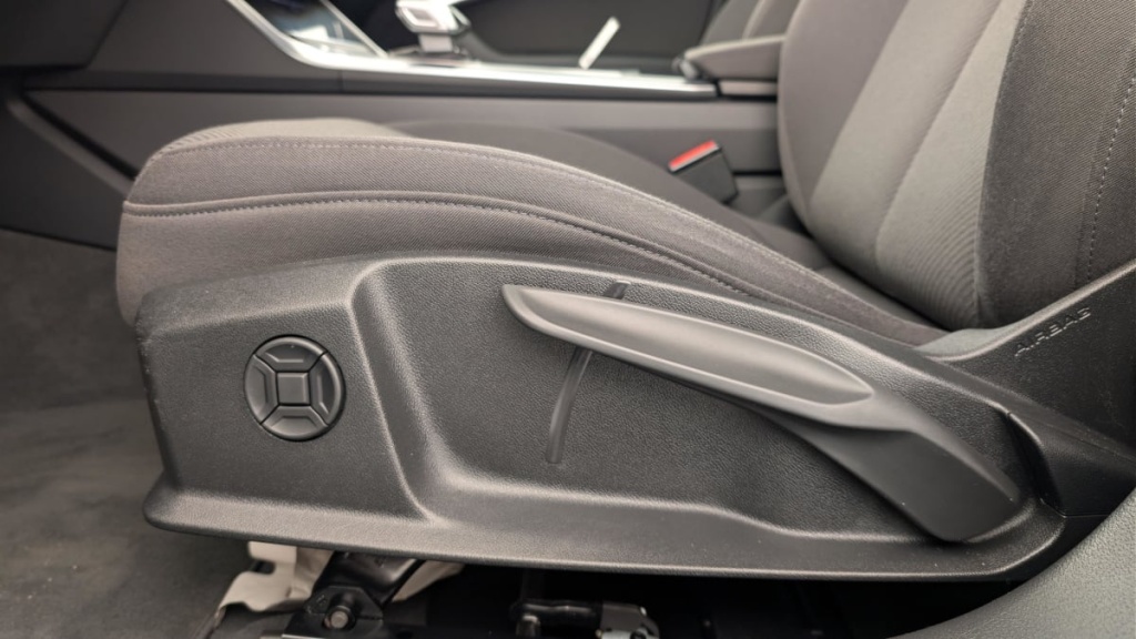 AUDI A6 Avant 35 TDI 163 ch S tronic 7 - ref: 1-379011 - Photo 20