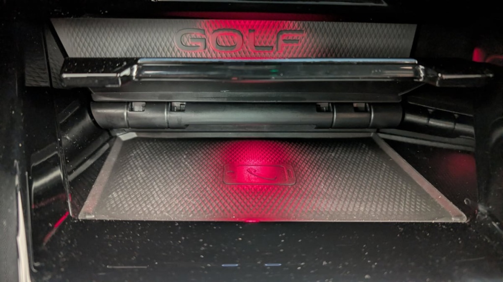 VOLKSWAGEN Golf 2.0 TSI 245 DSG7 GTI - ref: 1-379109 - Photo 20