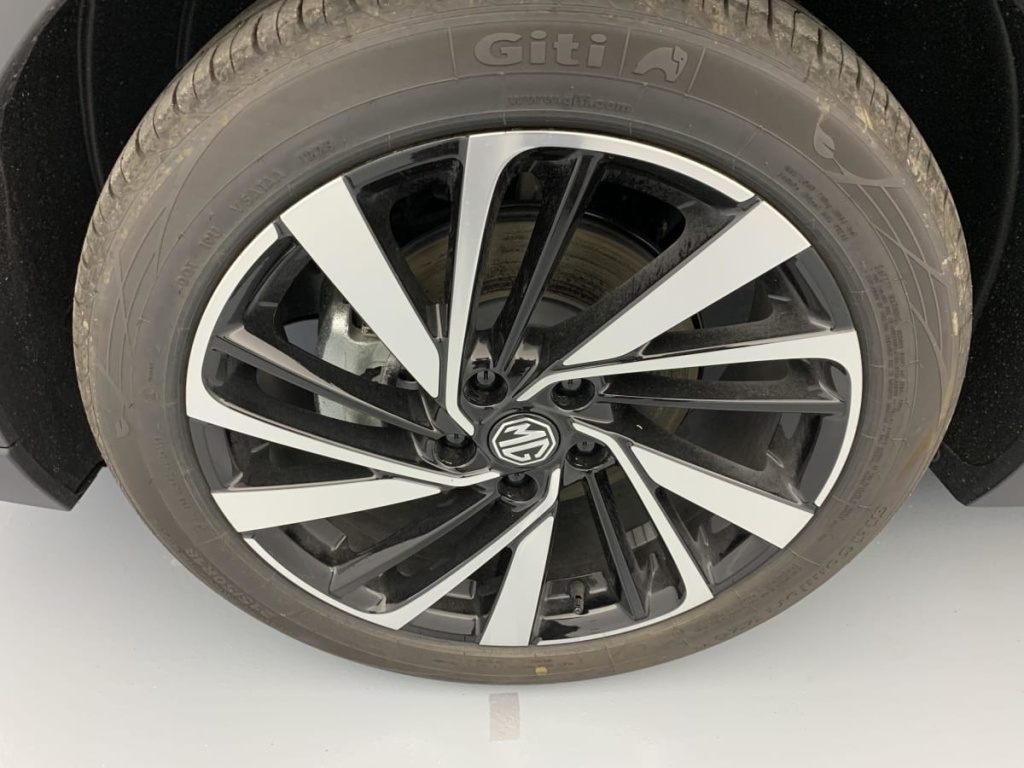 MG ZS 1.5 L Hybrid+ 197 ch Luxury - ref: 1-379180 - Photo 13