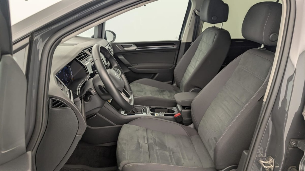 VOLKSWAGEN Touran 1.5 TSI EVO 150 DSG7 7pl Style - ref: 1-379223 - Photo 16