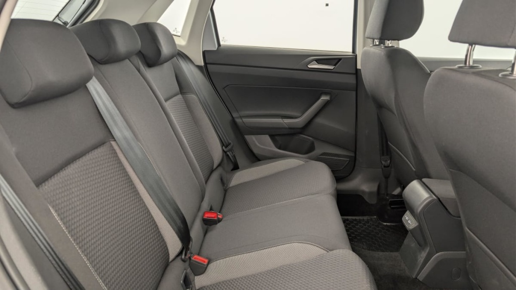 VOLKSWAGEN Polo 1.0 80 S S BVM5 - ref: 1-379363 - Photo 10