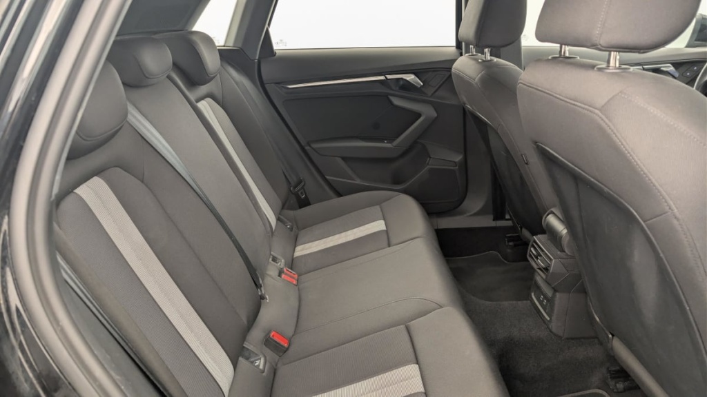 AUDI A3 Sportback 30 TFSI Mild Hybrid 110 S tronic 7 Design - ref: 1-379367 - Photo 10