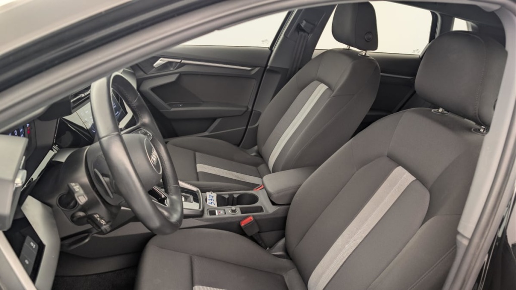 AUDI A3 Sportback 30 TFSI Mild Hybrid 110 S tronic 7 Design - ref: 1-379367 - Photo 16