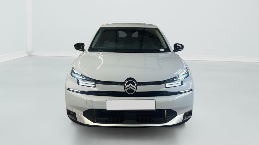 CITROEN C4 Hybride 145 e-DCS6 Max - ref: 1-379719 - Photo 2