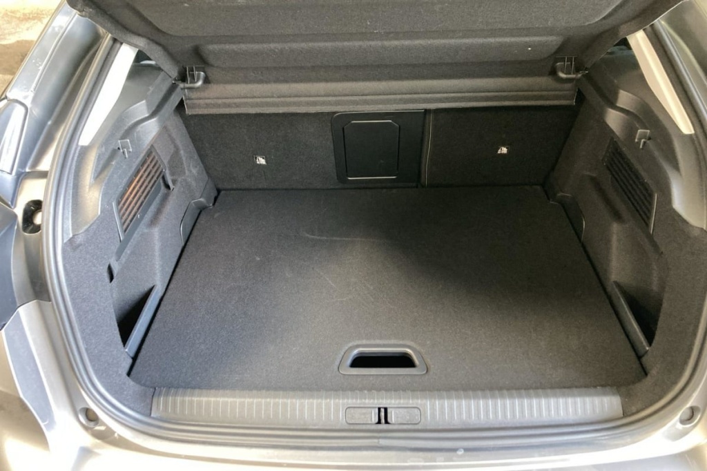 CITROEN C4 Hybride 145 e-DCS6 Max - ref: 1-379722 - Photo 11