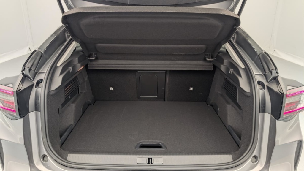 CITROEN C4 Hybride 145 e-DCS6 Max - ref: 1-379723 - Photo 11