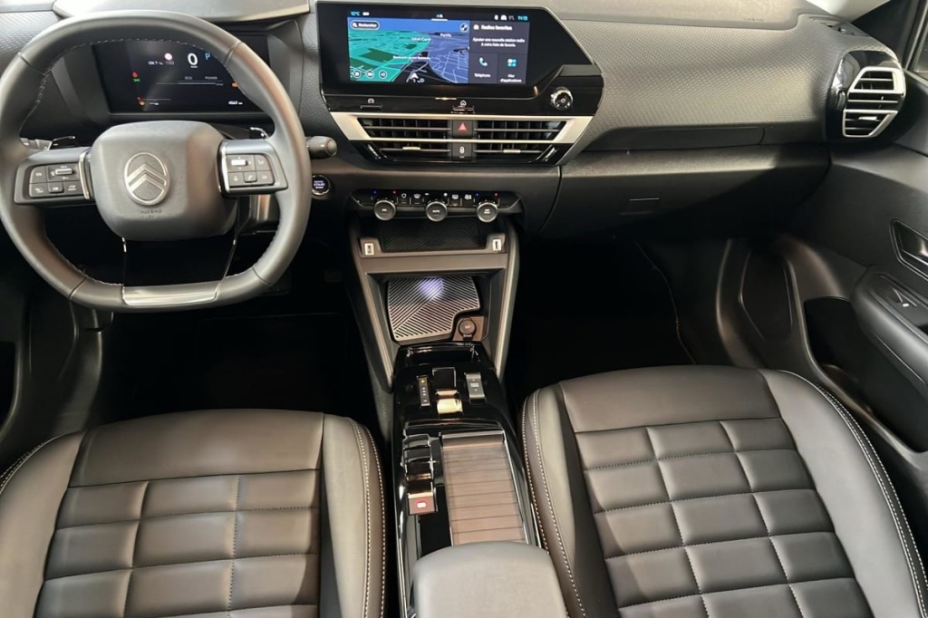 CITROEN C4 Hybride 145 e-DCS6 Max - ref: 1-379730 - Photo 12