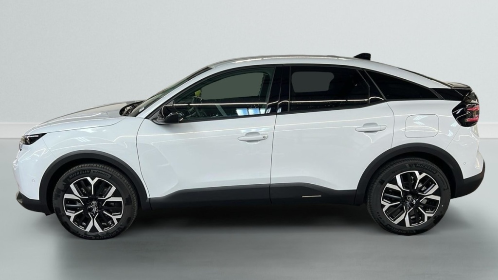 CITROEN C4 Hybride 145 e-DCS6 Max - ref: 1-379730 - Photo 4