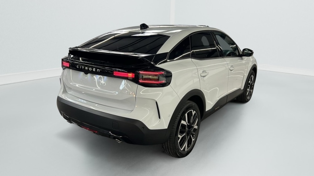 CITROEN C4 Hybride 145 e-DCS6 Max - ref: 1-379730 - Photo 7