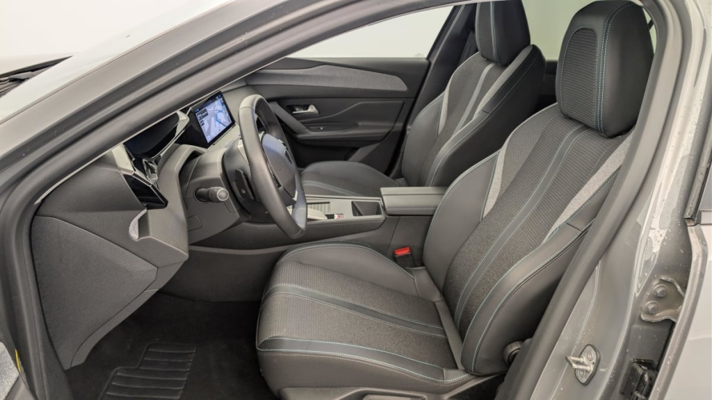 PEUGEOT 408 Hybrid 145 e-DCS6 Allure - ref: 1-379734 - Photo 16