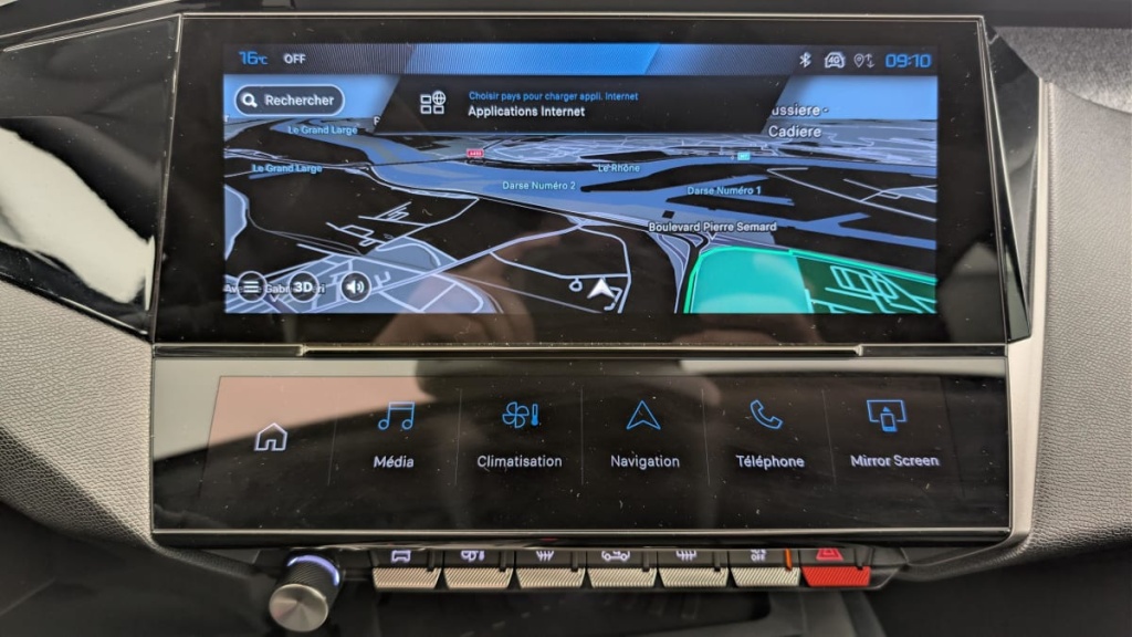 PEUGEOT 308 Hybrid 145 e-DCS6 Allure - ref: 1-379929 - Photo 18