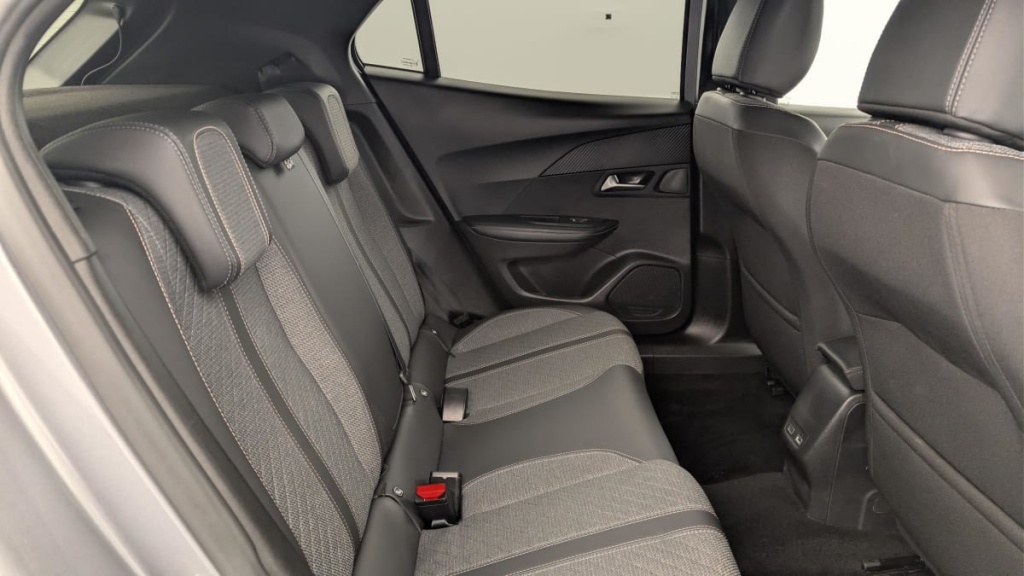 PEUGEOT 2008 100 S S BVM6 Allure - ref: 1-379991 - Photo 10