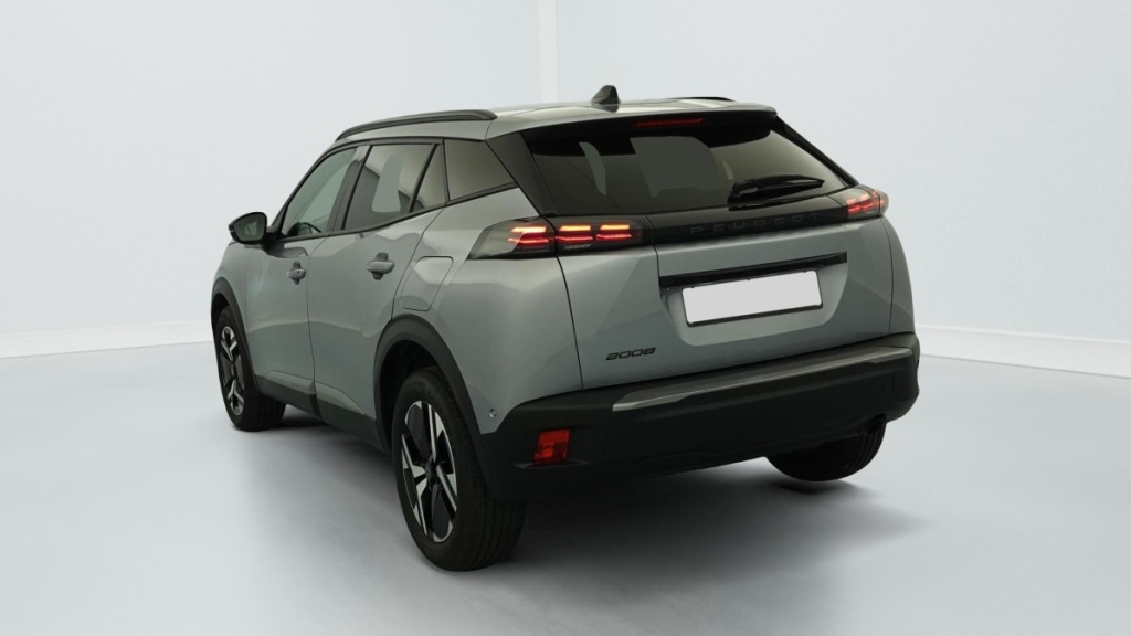 PEUGEOT 2008 100 S S BVM6 Allure - ref: 1-379991 - Photo 5