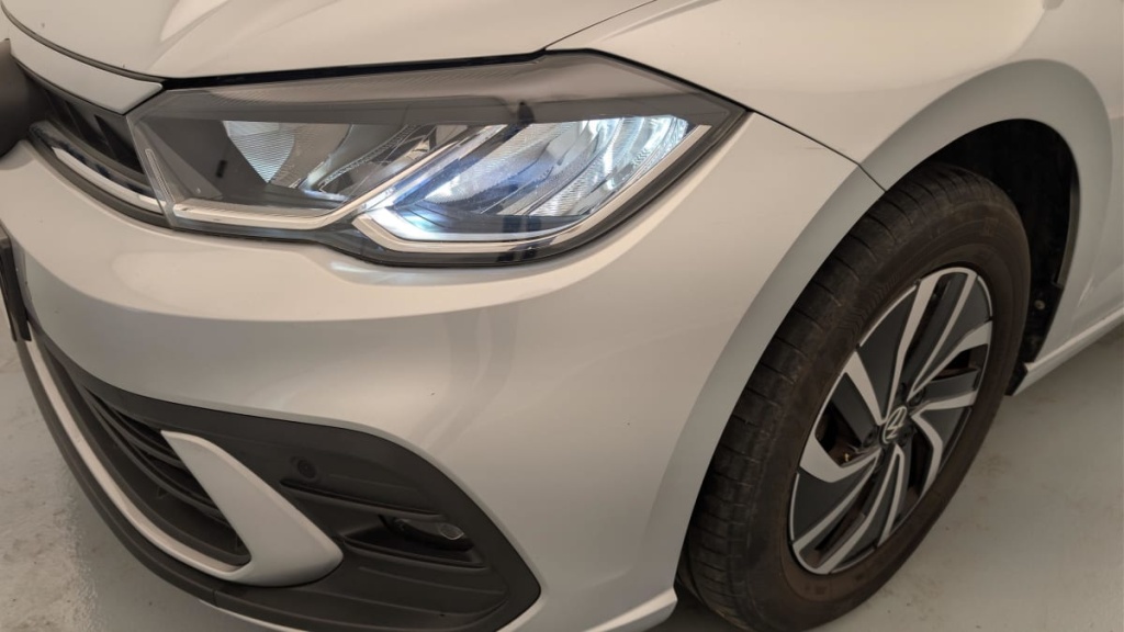 VOLKSWAGEN Polo 1.0 TSI 95 S S BVM5 Life - ref: 1-380118 - Photo 20