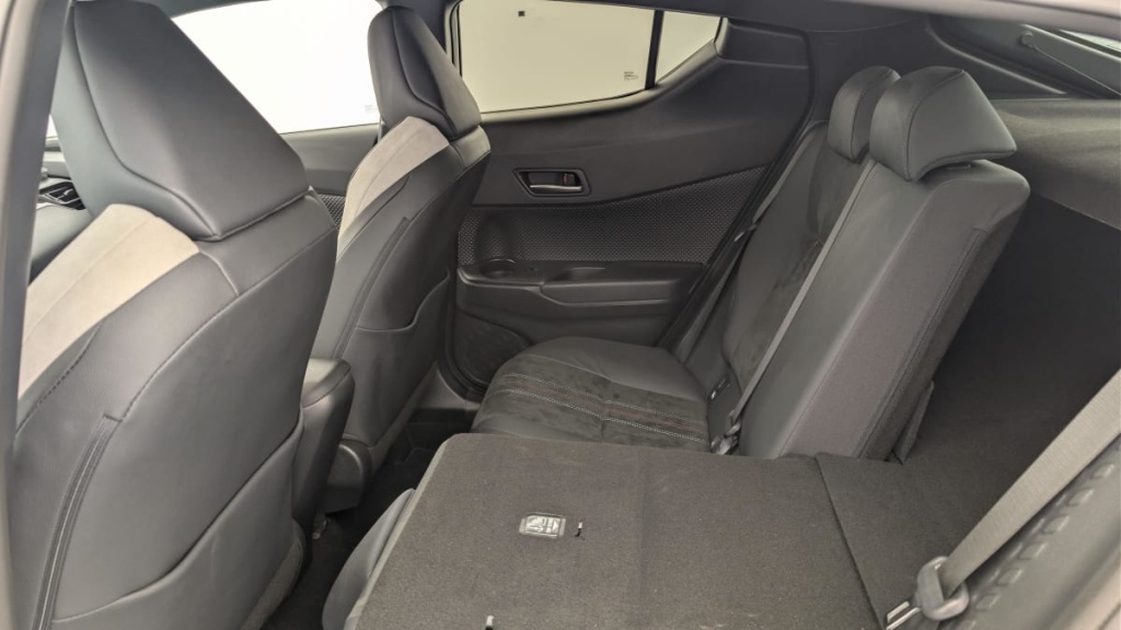 TOYOTA C-HR 2.0L GR-SPORT - ref: 1-380352 - Photo 12
