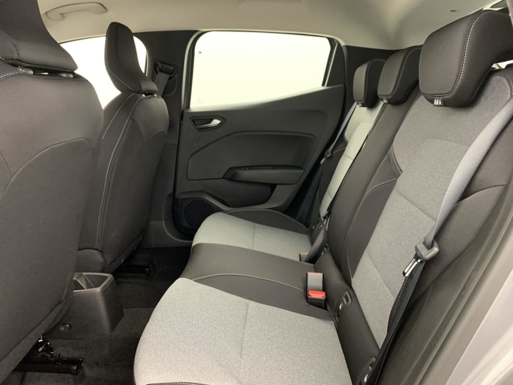 RENAULT Clio BLUE DCI 100 CH GSR2 EVOLUTION - ref: 1-380664 - Photo 18