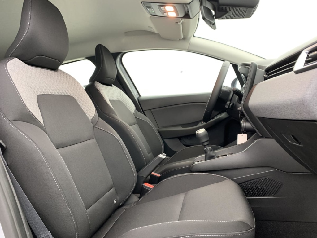 RENAULT Clio BLUE DCI 100 CH GSR2 EVOLUTION - ref: 1-380674 - Photo 9