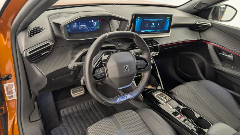 PEUGEOT 2008 136 ch GT - ref: 1-380685 - Photo 15