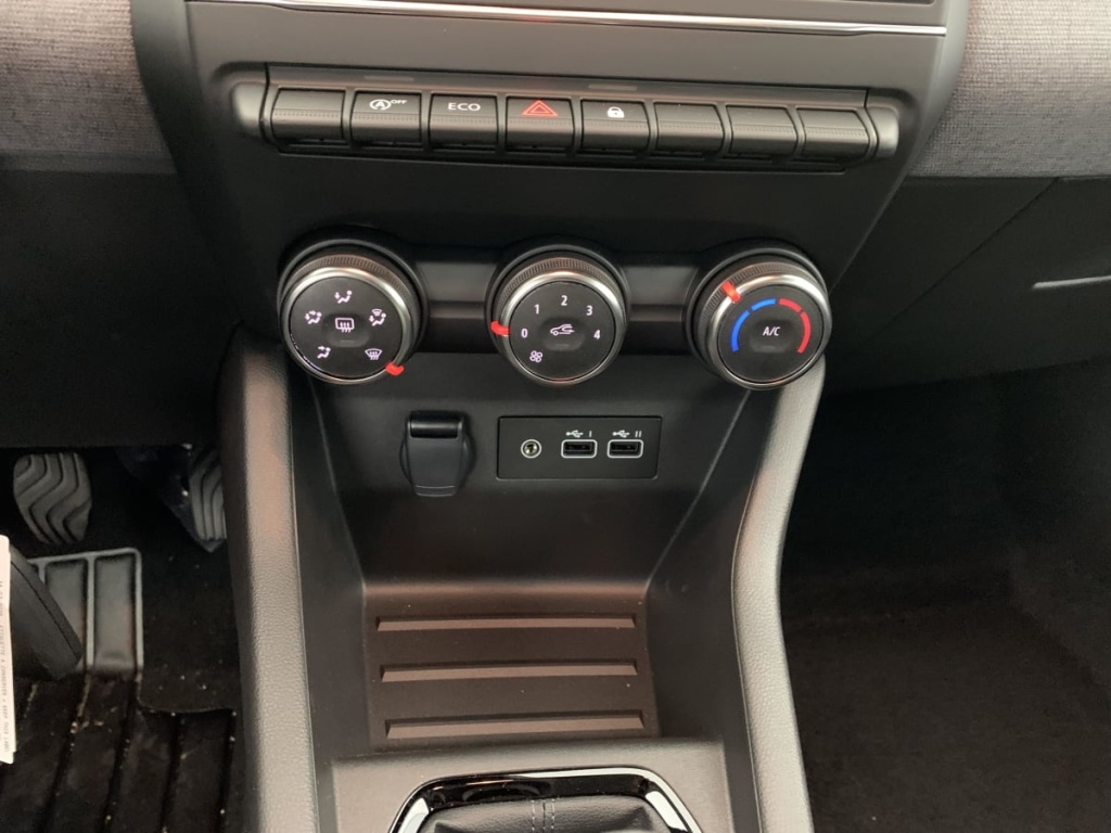 RENAULT Clio TCE 90 CH GSR2 EVOLUTION - ref: 1-380720 - Photo 18