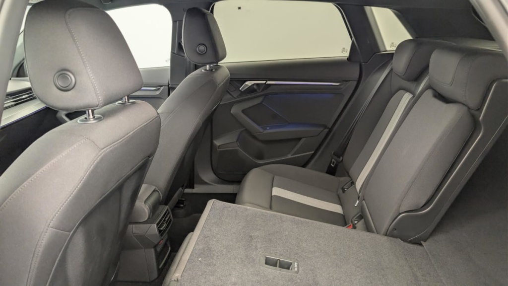 AUDI A3 Sportback 30 TDI 116 S tronic 7 Design - ref: 1-380868 - Photo 12