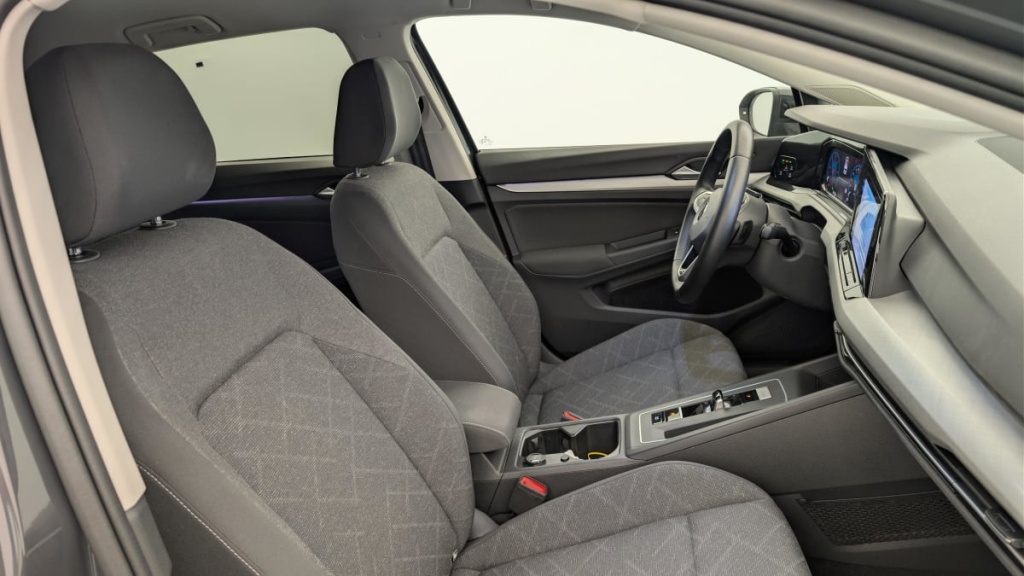 VOLKSWAGEN Golf 2.0 TDI SCR 115 DSG7 LIFE - ref: 1-381053 - Photo 9