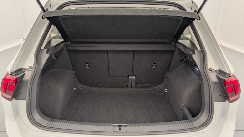 VOLKSWAGEN Tiguan 2.0 TDI 122CH BVM6 LIFE - ref: 1-381187 - Photo 4