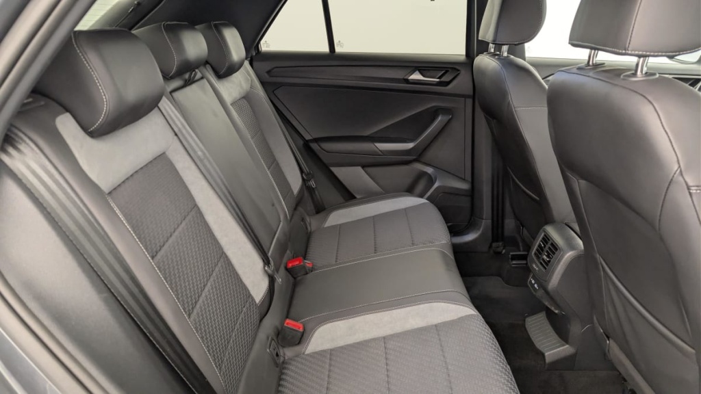 VOLKSWAGEN T-Roc 1.5 TSI 150 EVO START STOP BVM6 R-LINE - ref: 1-381189 - Photo 10