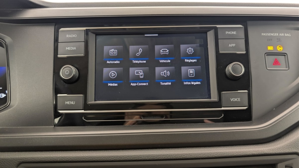 VOLKSWAGEN Polo 1.0 MPI 80 S S BVM5 - ref: 1-381256 - Photo 17