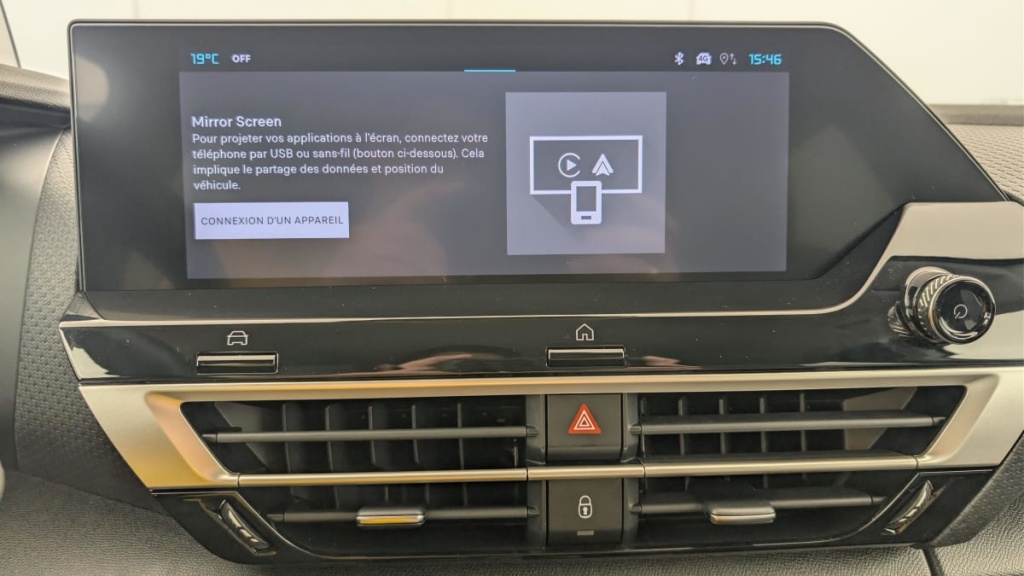 CITROEN C4 Hybride 145 e-DCS6 Max - ref: 1-381315 - Photo 18