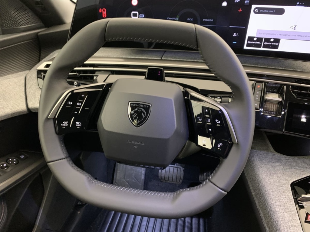 PEUGEOT 3008 Hybrid 145 e-DCS6 Allure - ref: 1-381337 - Photo 14