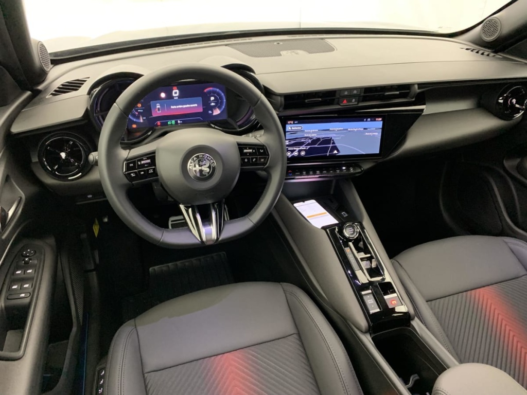 ALFA ROMEO Junior 1.2 Ibrida 145 ch e-DCT6 Ti - ref: 1-381573 - Photo 15