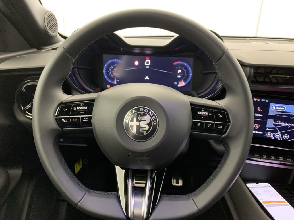 ALFA ROMEO Junior 1.2 Ibrida 145 ch e-DCT6 Ti - ref: 1-381576 - Photo 16