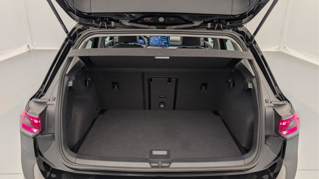 VOLKSWAGEN Golf 1.5 TSI EVO2 116 BVM6 LIFE PLUS - ref: 1-381583 - Photo 11