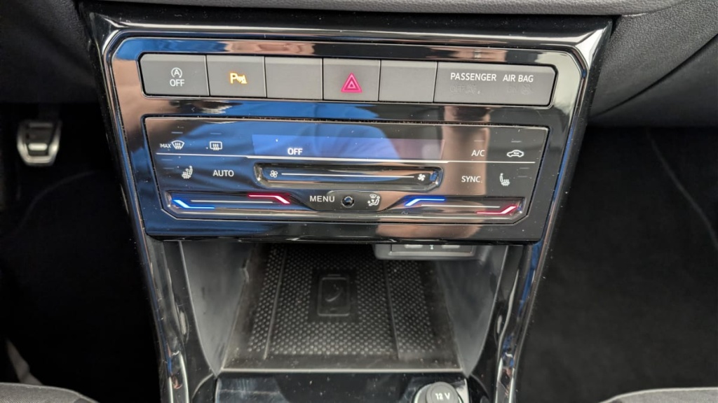 VOLKSWAGEN T-Cross 1.0 TSI 116 Start Stop BVM6 Life - ref: 1-381817 - Photo 20