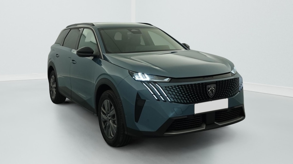 PEUGEOT 5008 HYBRID 145 CH E-DCS6 ALLURE - ref: 1-382333 - Photo 1