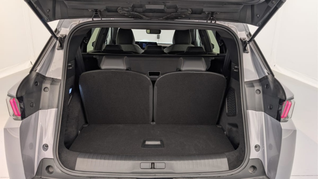 PEUGEOT 5008 HYBRID 145 CH E-DCS6 ALLURE - ref: 1-382334 - Photo 11