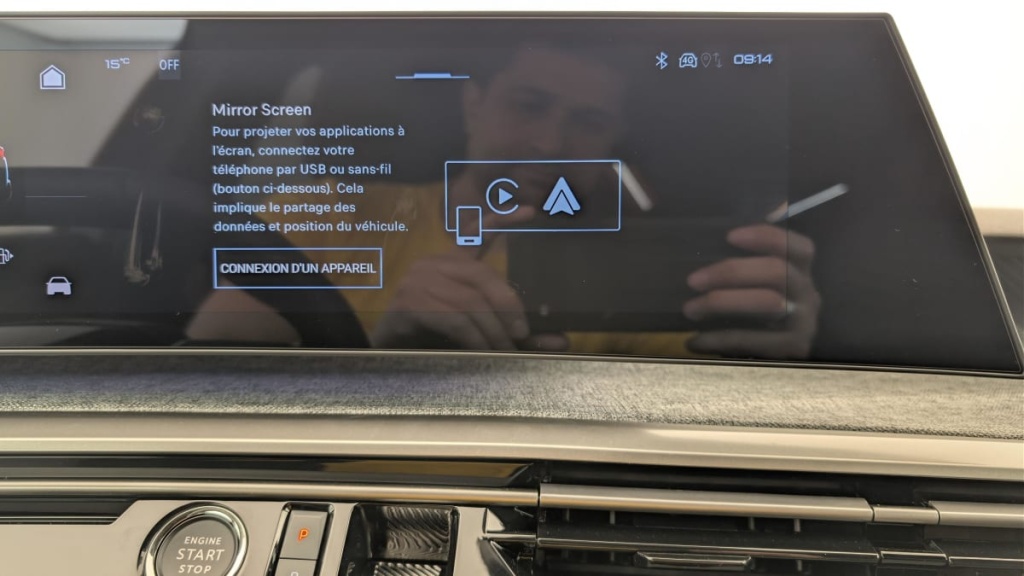 PEUGEOT 5008 HYBRID 145 CH E-DCS6 ALLURE - ref: 1-382337 - Photo 19